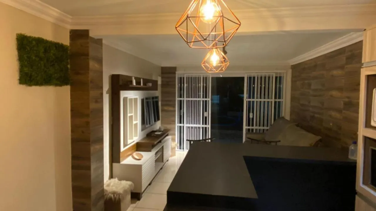 Casa De Praia Top! Beto Carrero, 500M Do Parque, Com Piscina E Sinuca, 1 Suite + 2 Quartos, 3Bwc, A 300M Da Praia Churrasqueira E Estacionamento Privado Penha  0*, Penha (Santa Catarina)