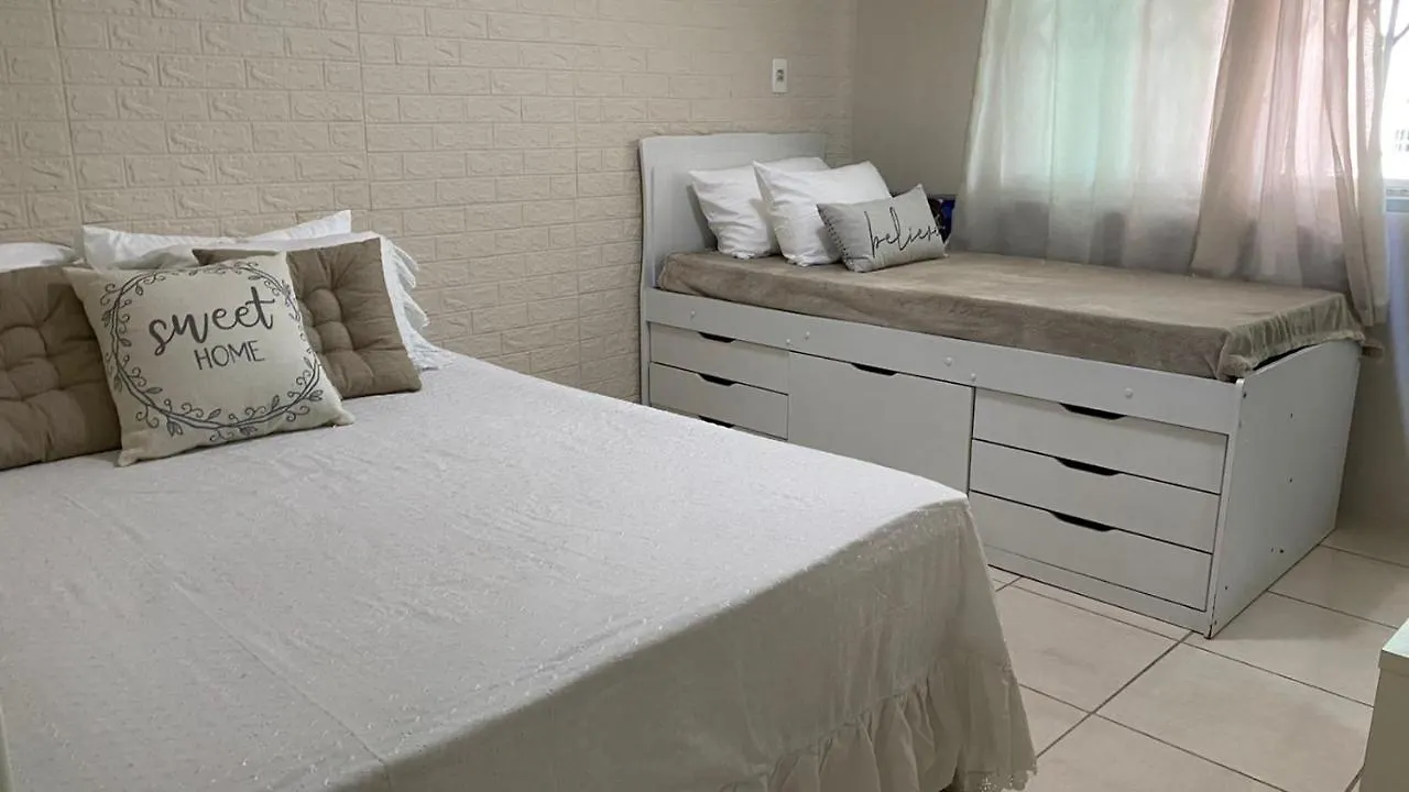 Vakantiehuis Casa De Praia Top! Beto Carrero, 500M Do Parque, Com Piscina E Sinuca, 1 Suite + 2 Quartos, 3Bwc, A 300M Da Praia Churrasqueira E Estacionamento Privado Penha