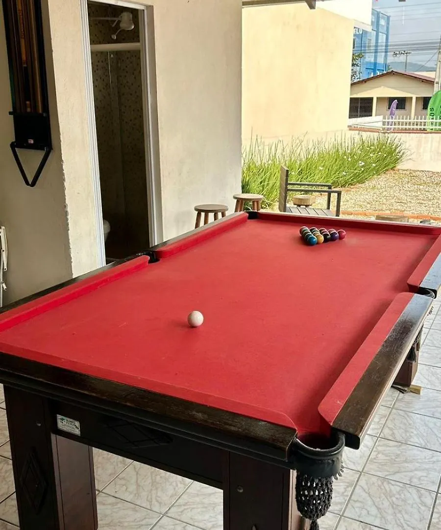 Casa De Praia Top! Beto Carrero, 500M Do Parque, Com Piscina E Sinuca, 1 Suite + 2 Quartos, 3Bwc, A 300M Da Praia Churrasqueira E Estacionamento Privado Penha  Vakantiehuis Penha (Santa Catarina)